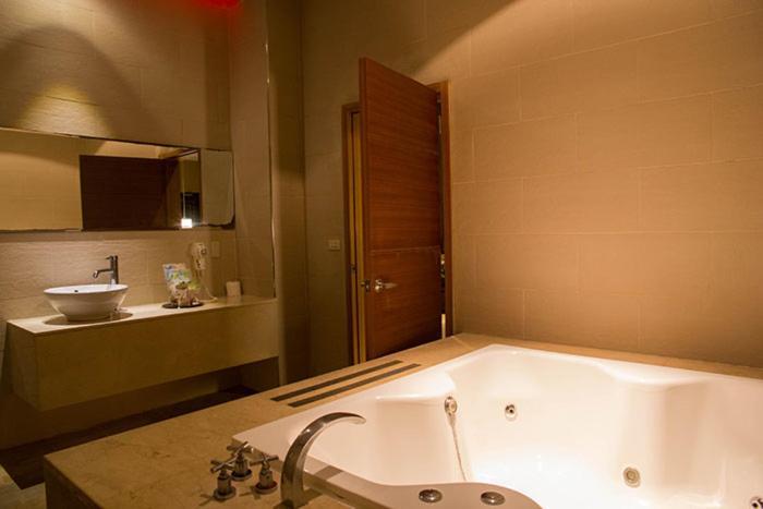 Lu Kang Villa Spa Lukang Esterno foto